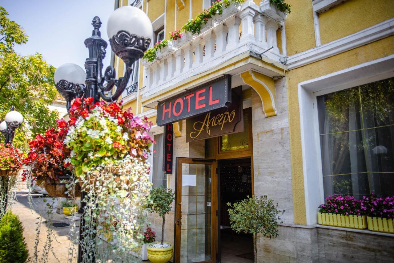 Hotel Alegro Veliko Turnovo Bagian luar foto