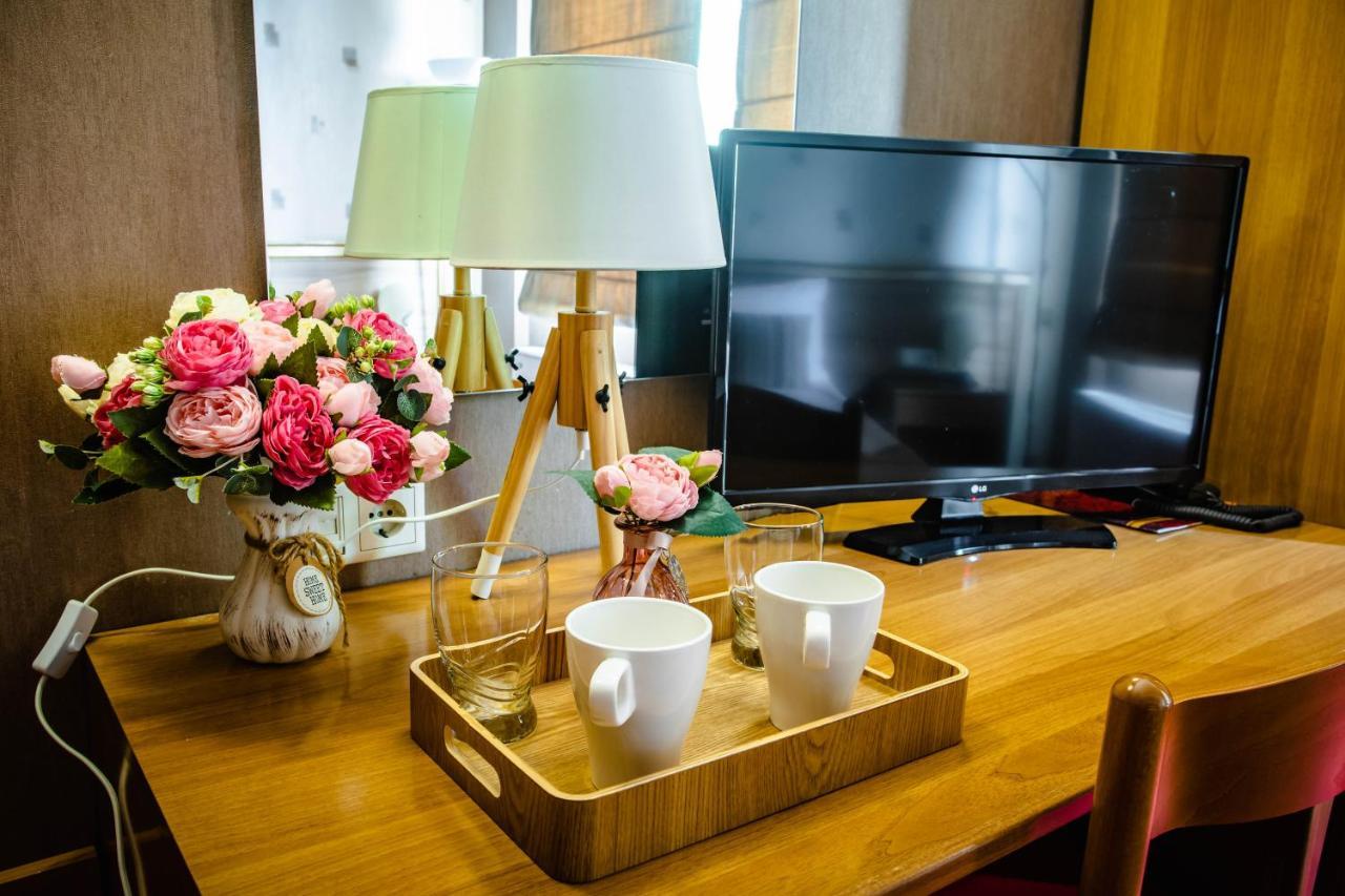 Hotel Alegro Veliko Turnovo Bagian luar foto