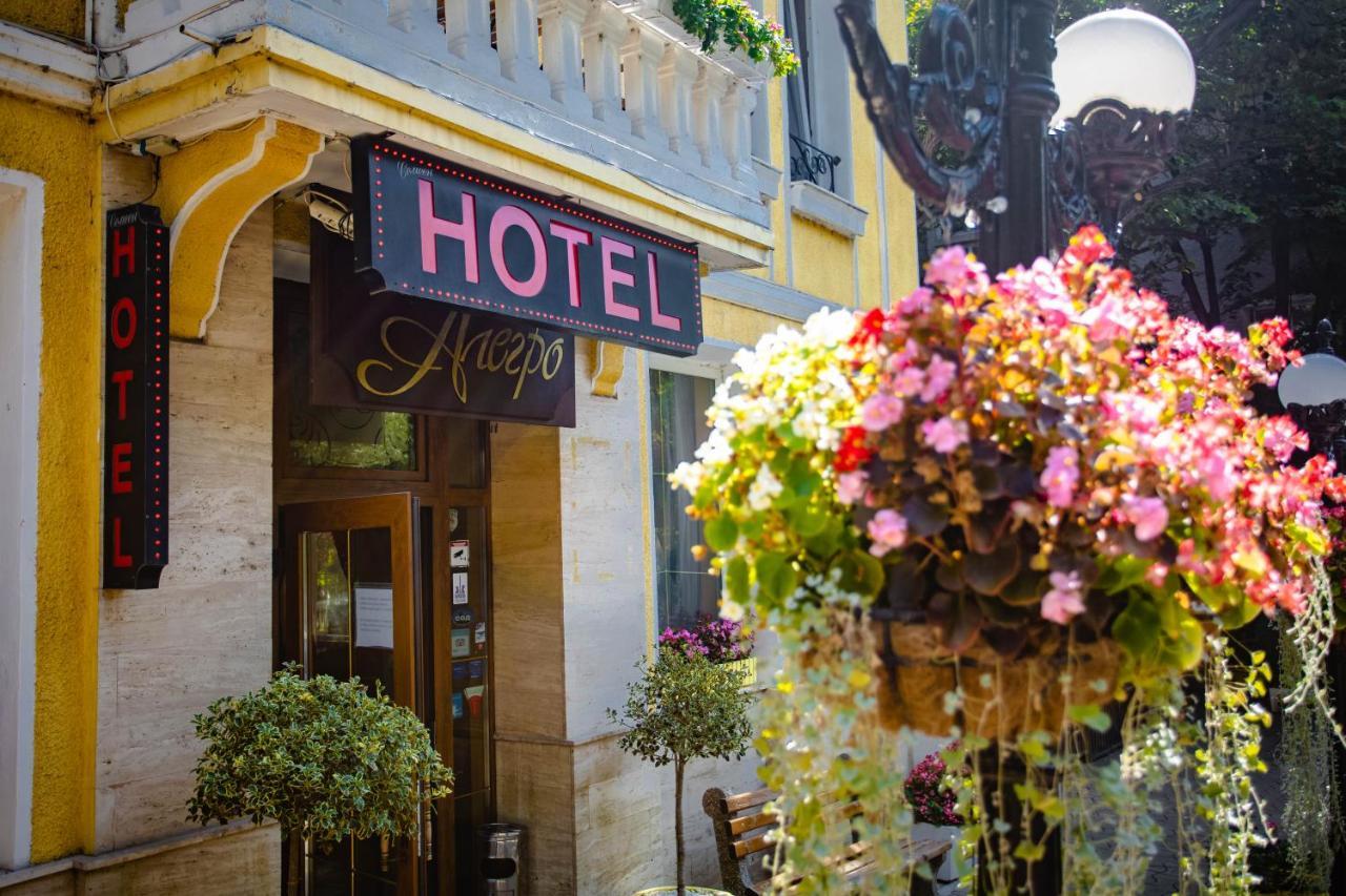 Hotel Alegro Veliko Turnovo Bagian luar foto