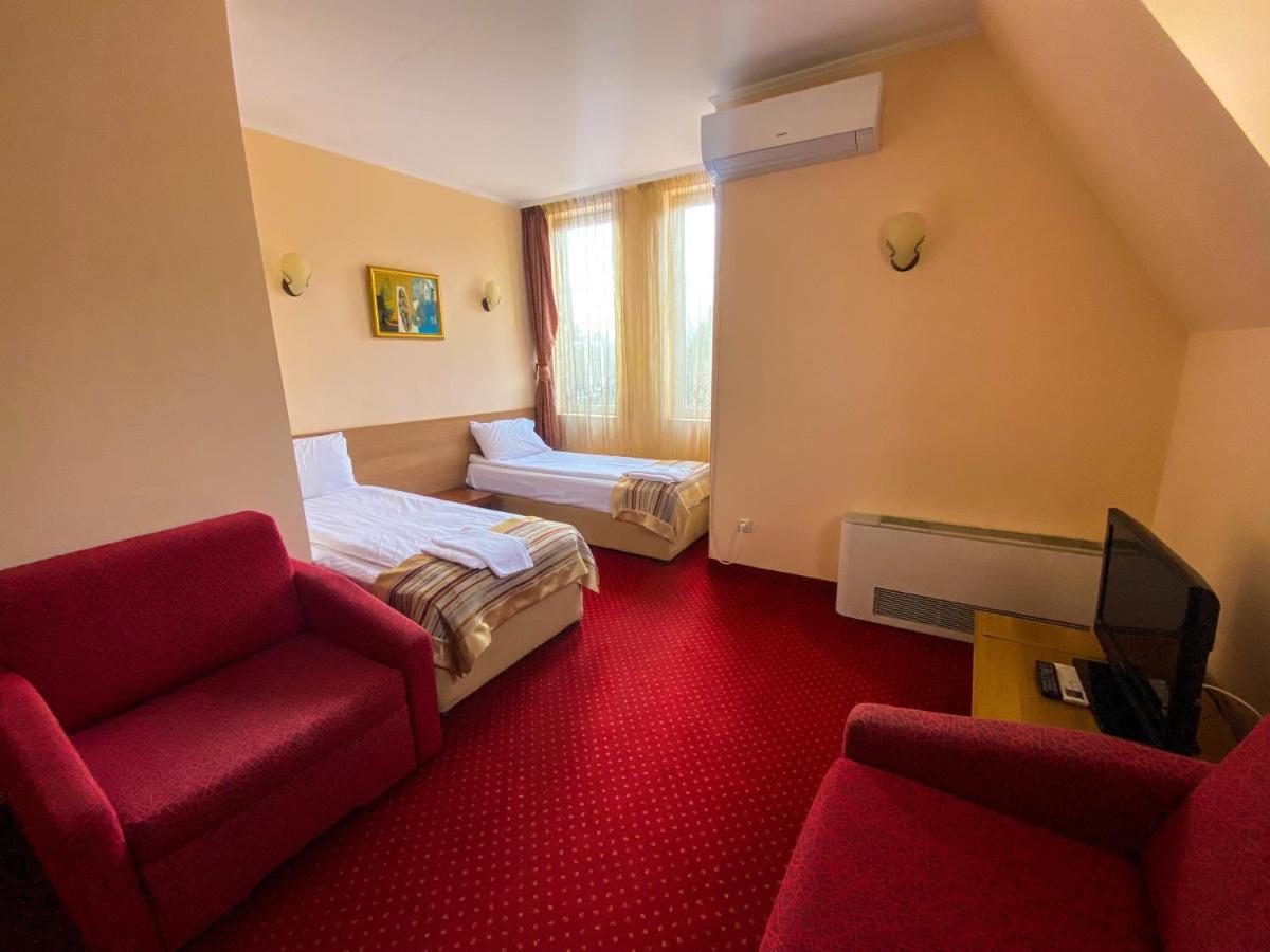 Hotel Alegro Veliko Turnovo Bagian luar foto