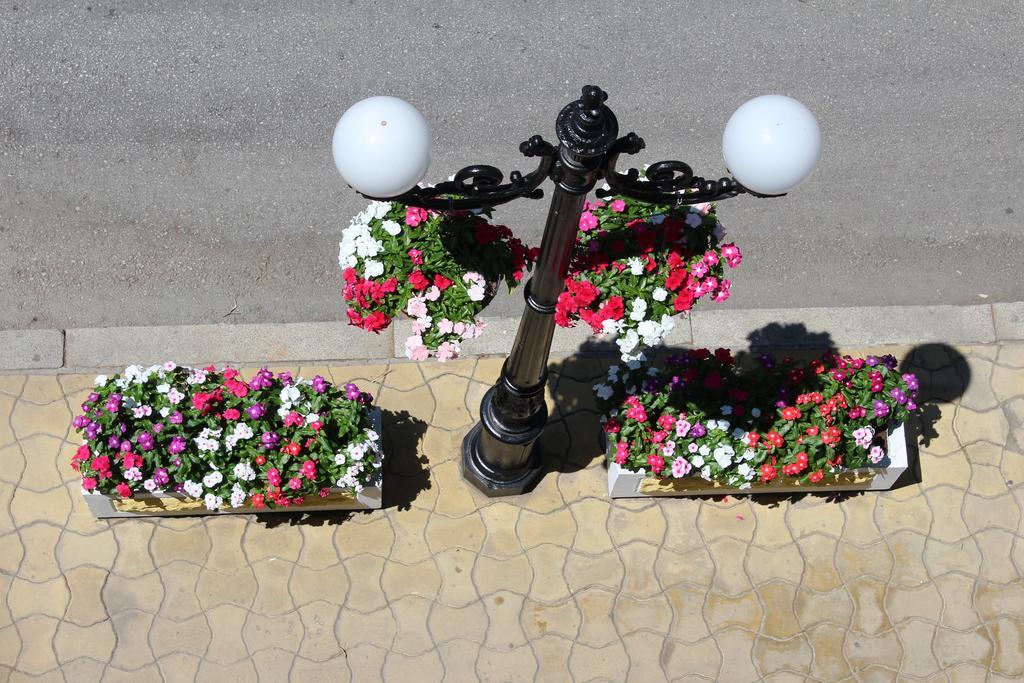 Hotel Alegro Veliko Turnovo Bagian luar foto