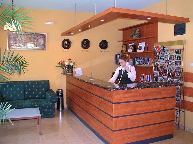 Hotel Alegro Veliko Turnovo Bagian luar foto