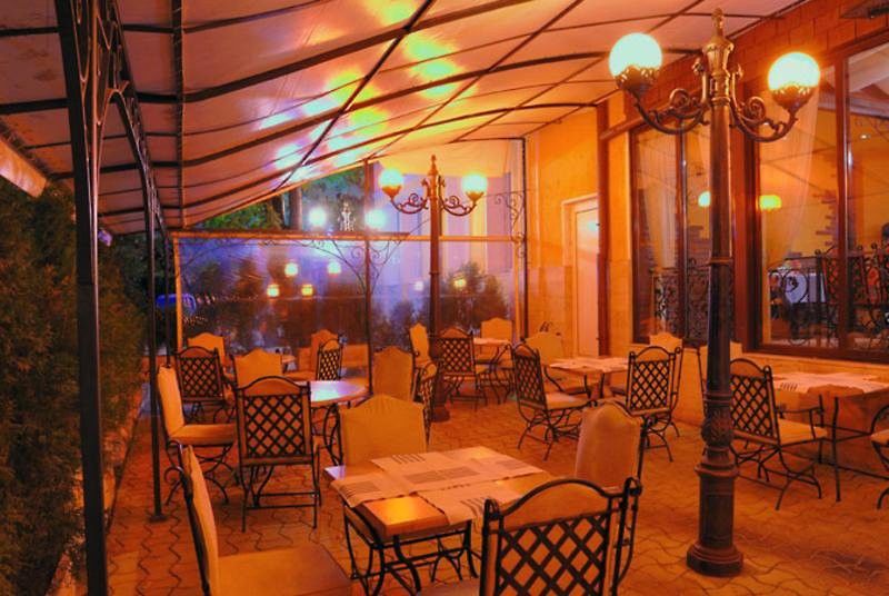 Hotel Alegro Veliko Turnovo Bagian luar foto